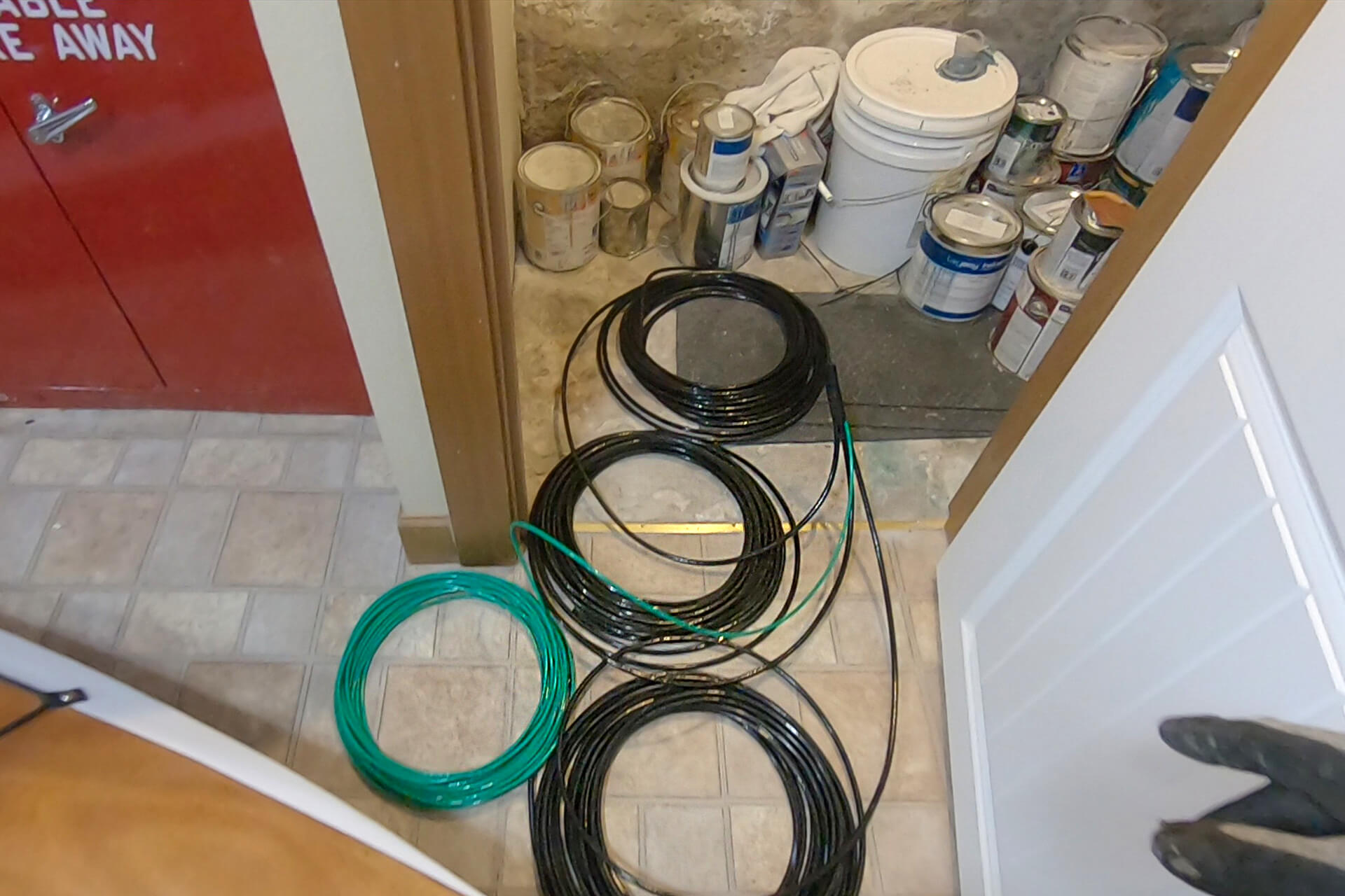 Electrical feeder photo number 01.