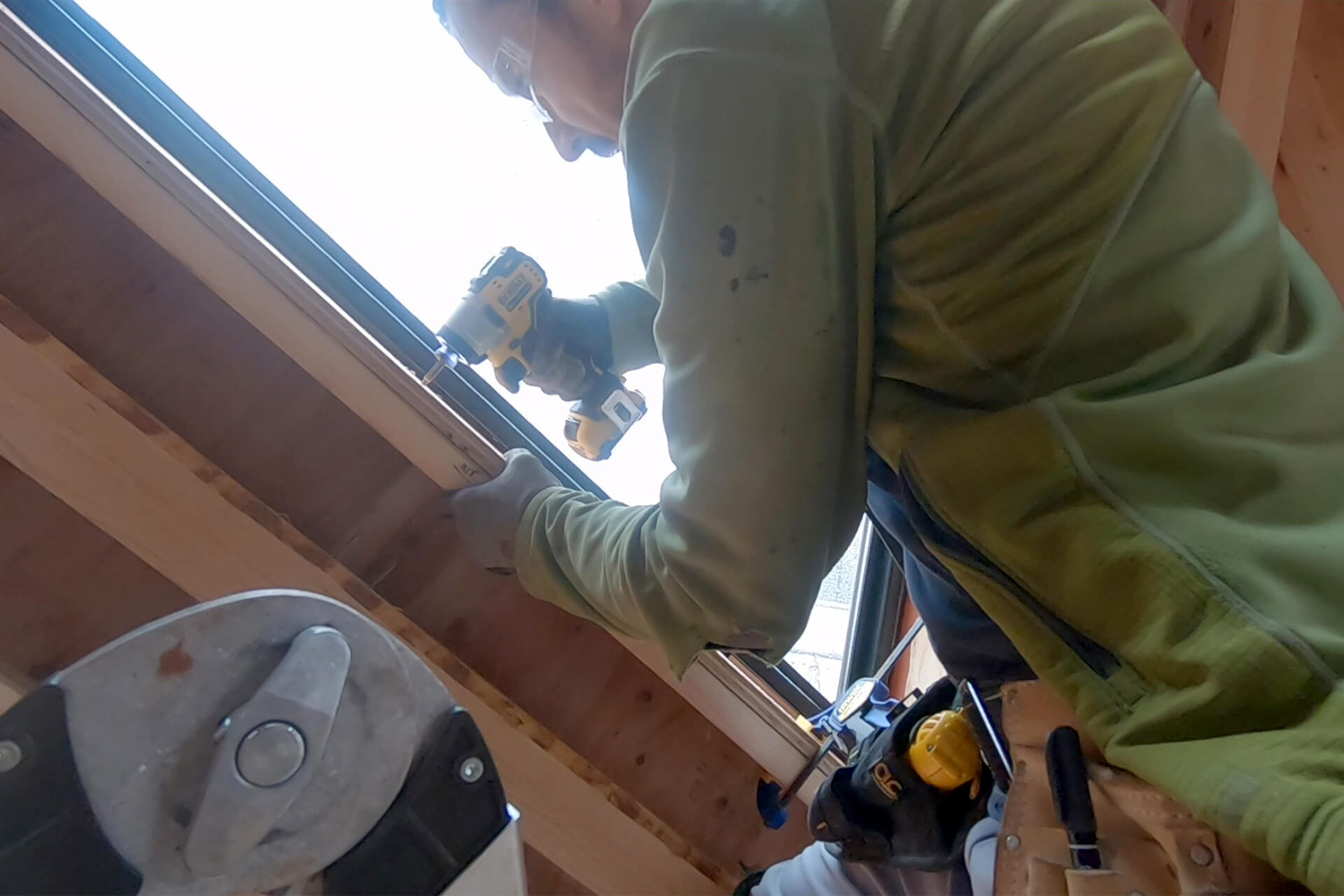 In-wall photo number 01.