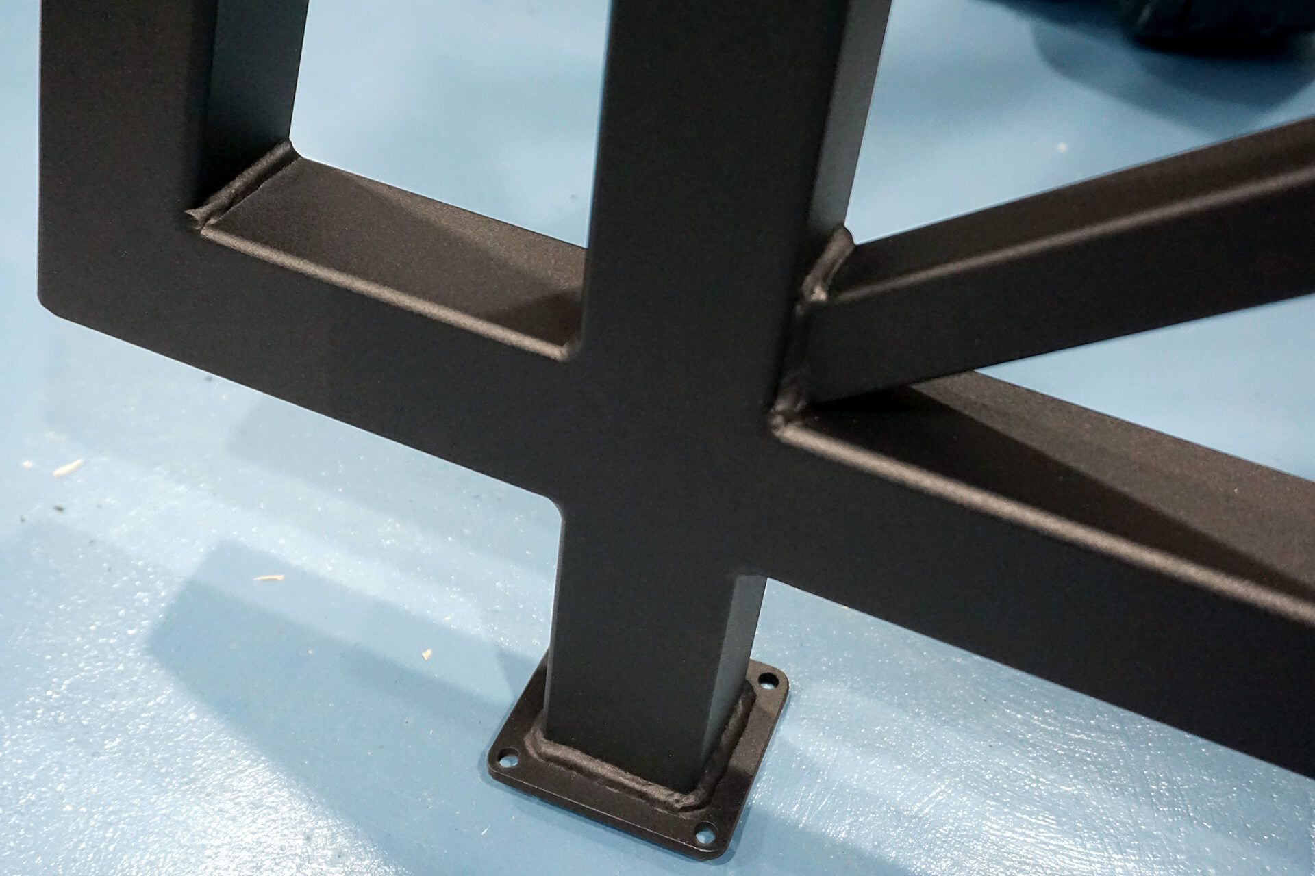 Metalwork finishing photo number 03.