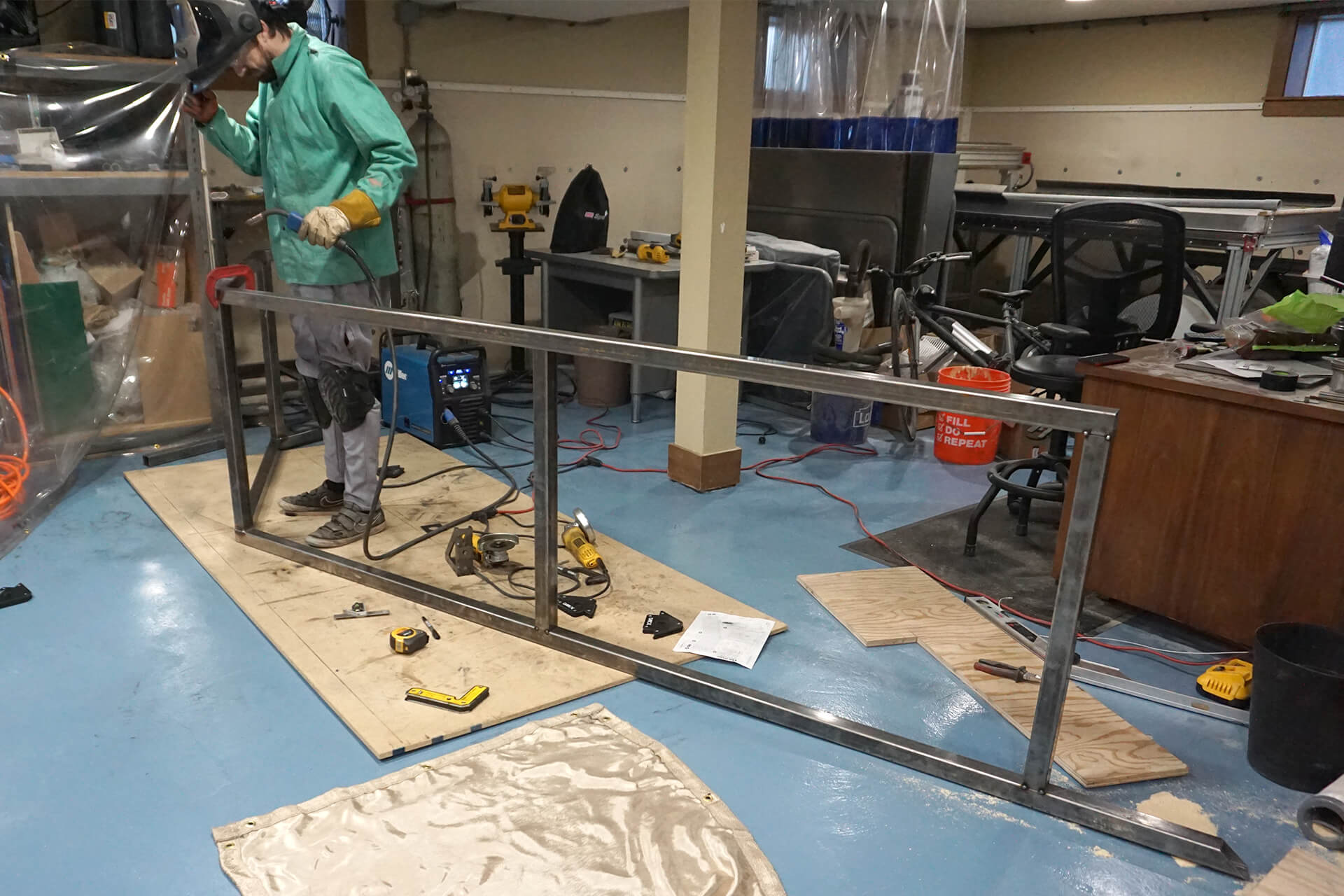 Metalwork railing photo number 13.