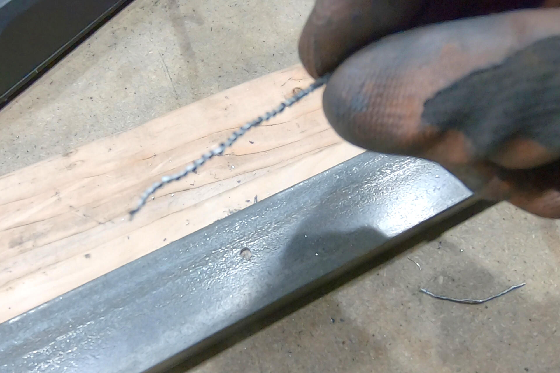 Metalwork trim photo number 07.