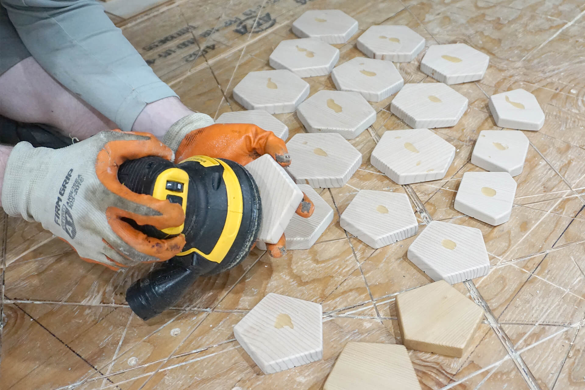 Panel trim photo number 09.