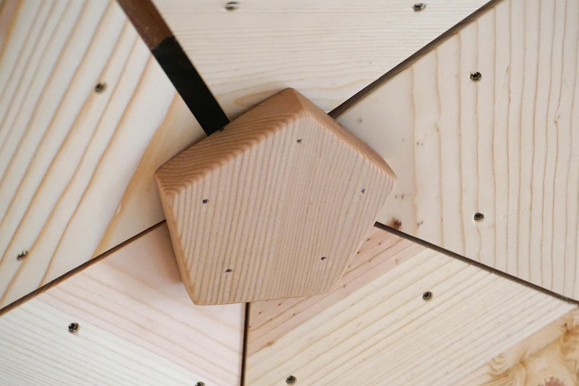 Panel trim photo number 18.