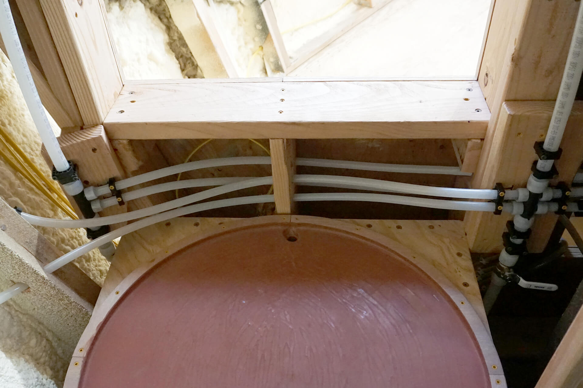 The mini dome plumbing.