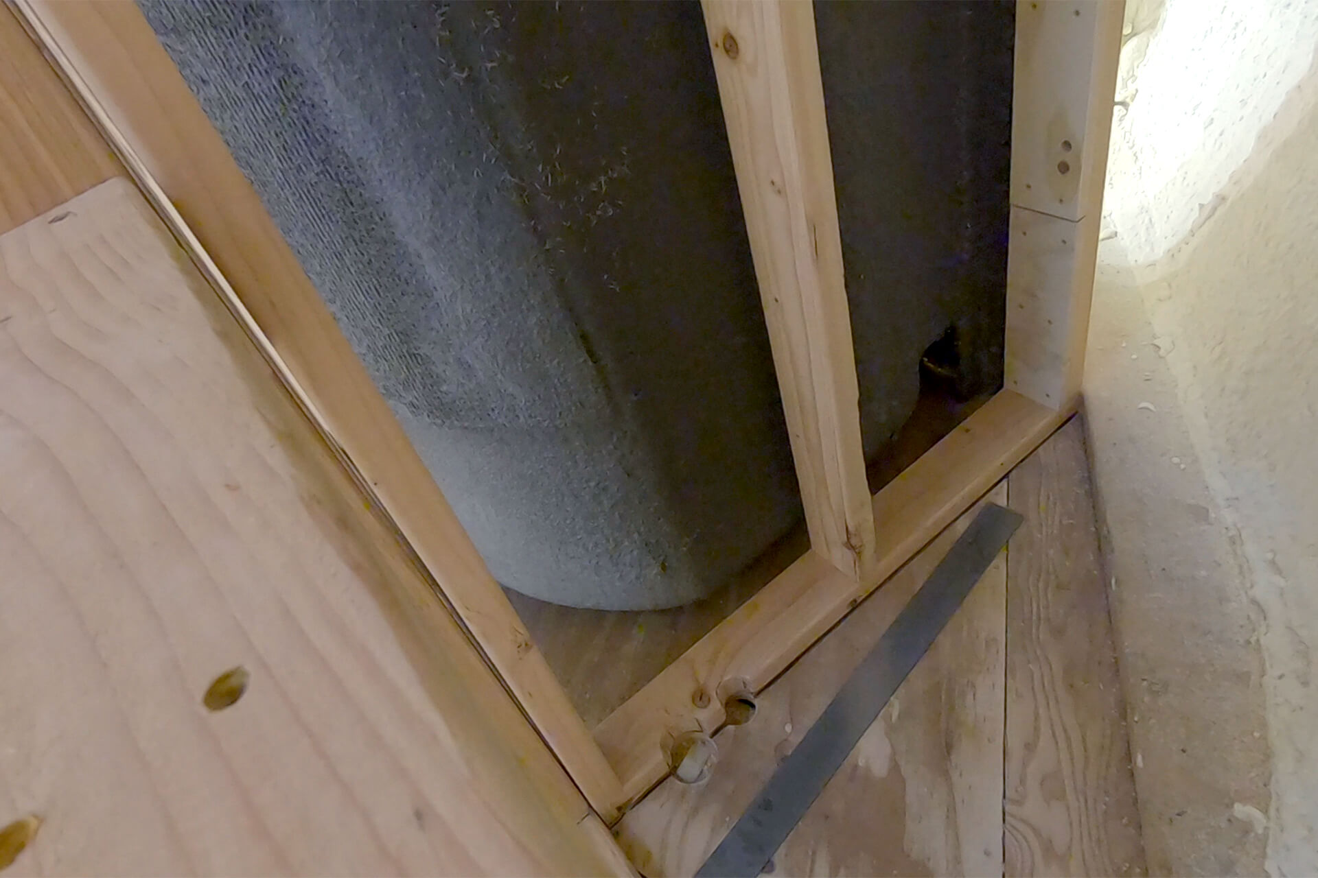 Room framing shower photo number 05.