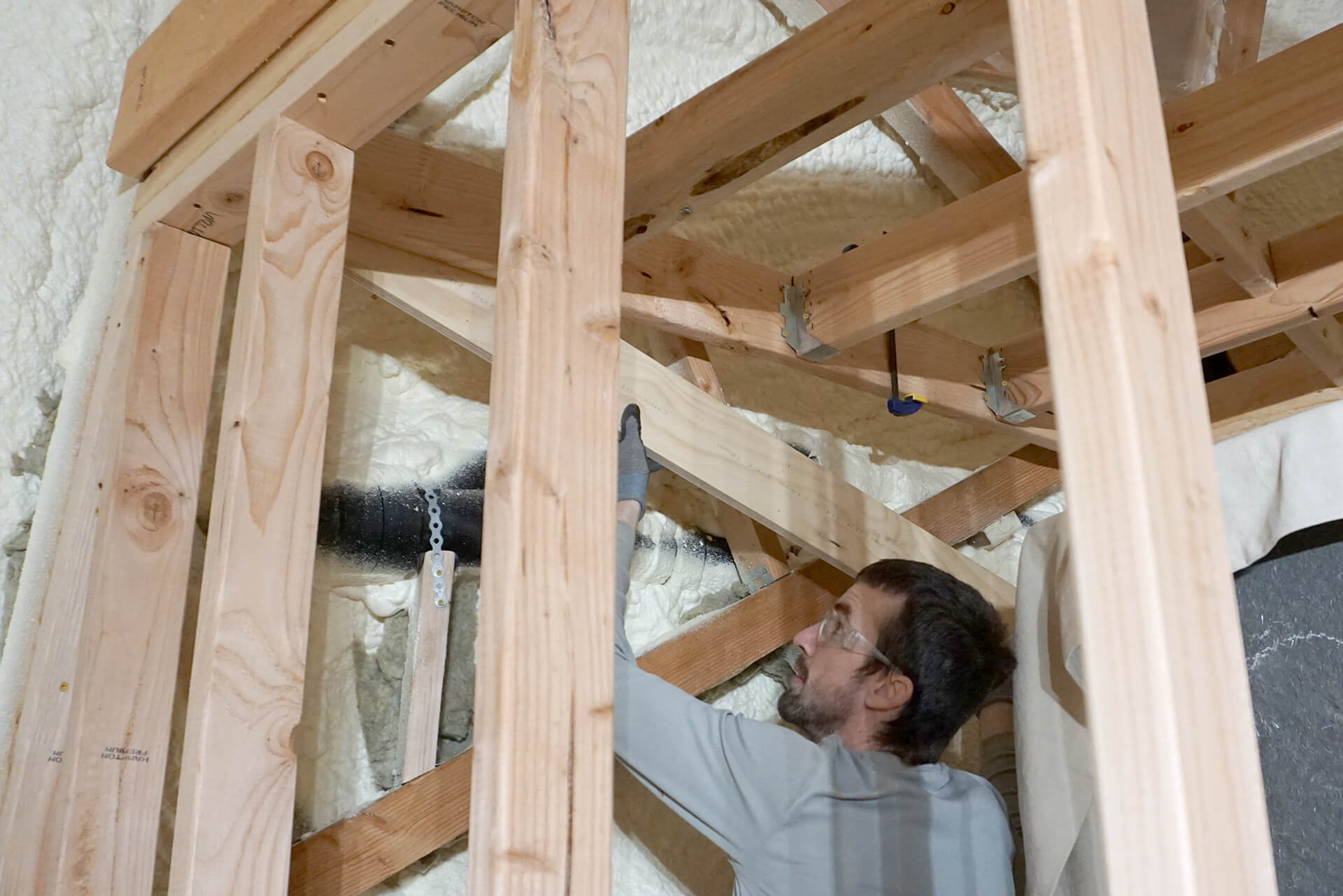 Room framing upper floor photo number 19.