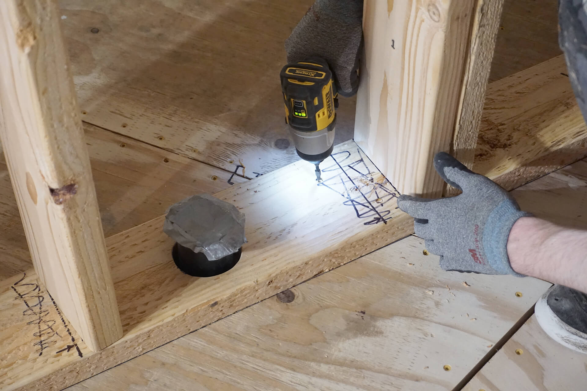 Room framing walls photo number 11.