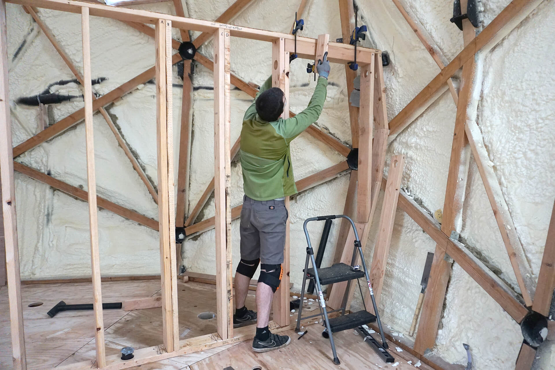 Room framing walls photo number 12.