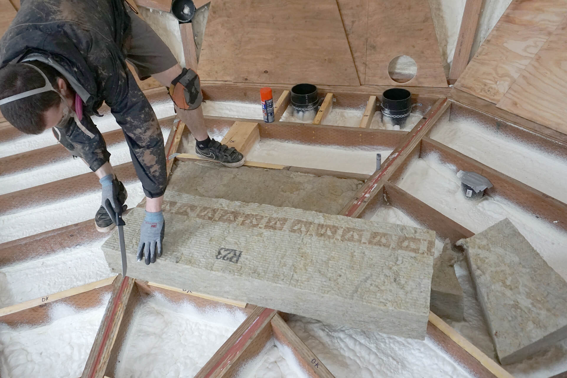 Insulation in the dome floor.