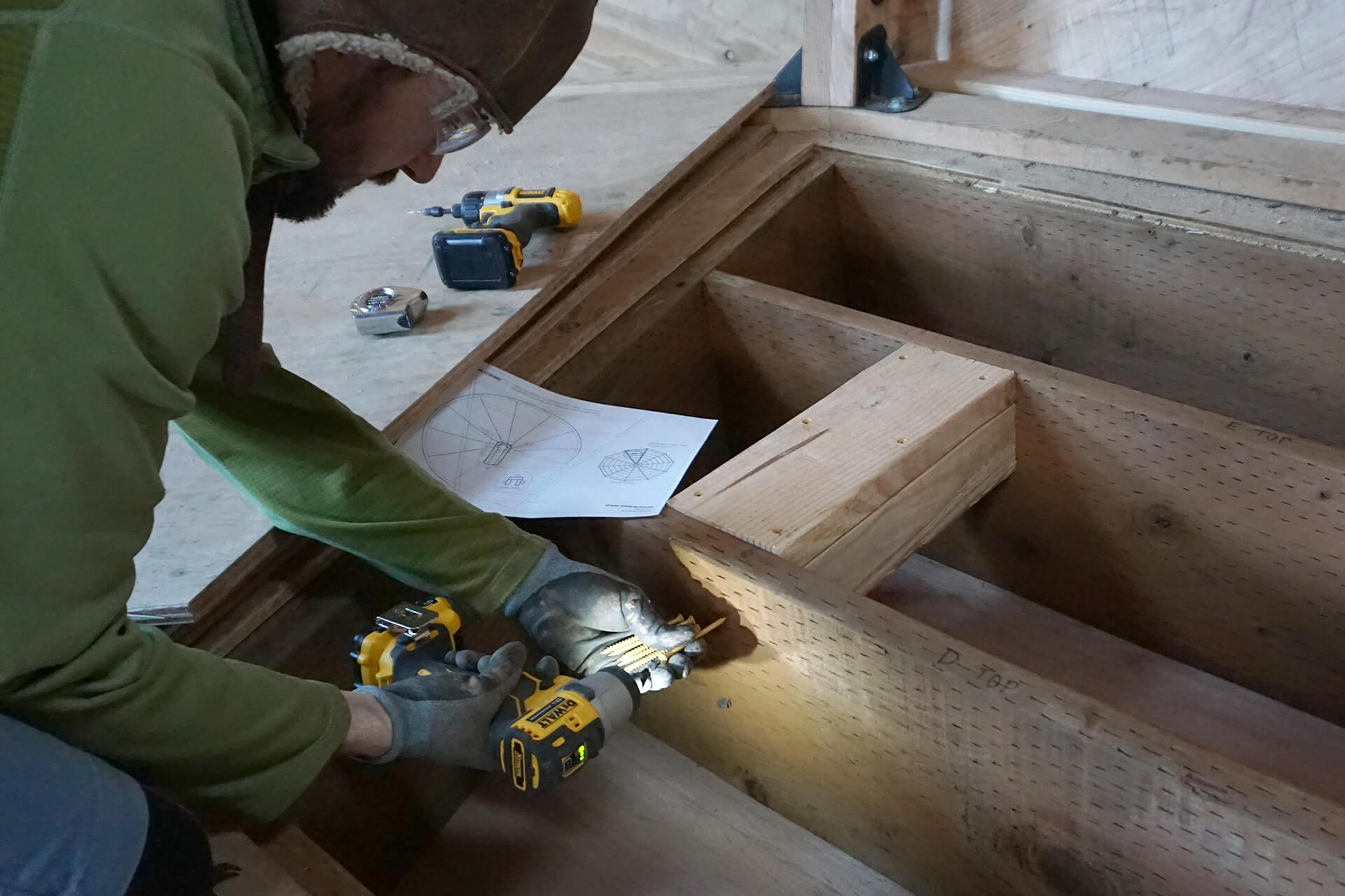 Underfloor photo number 04.