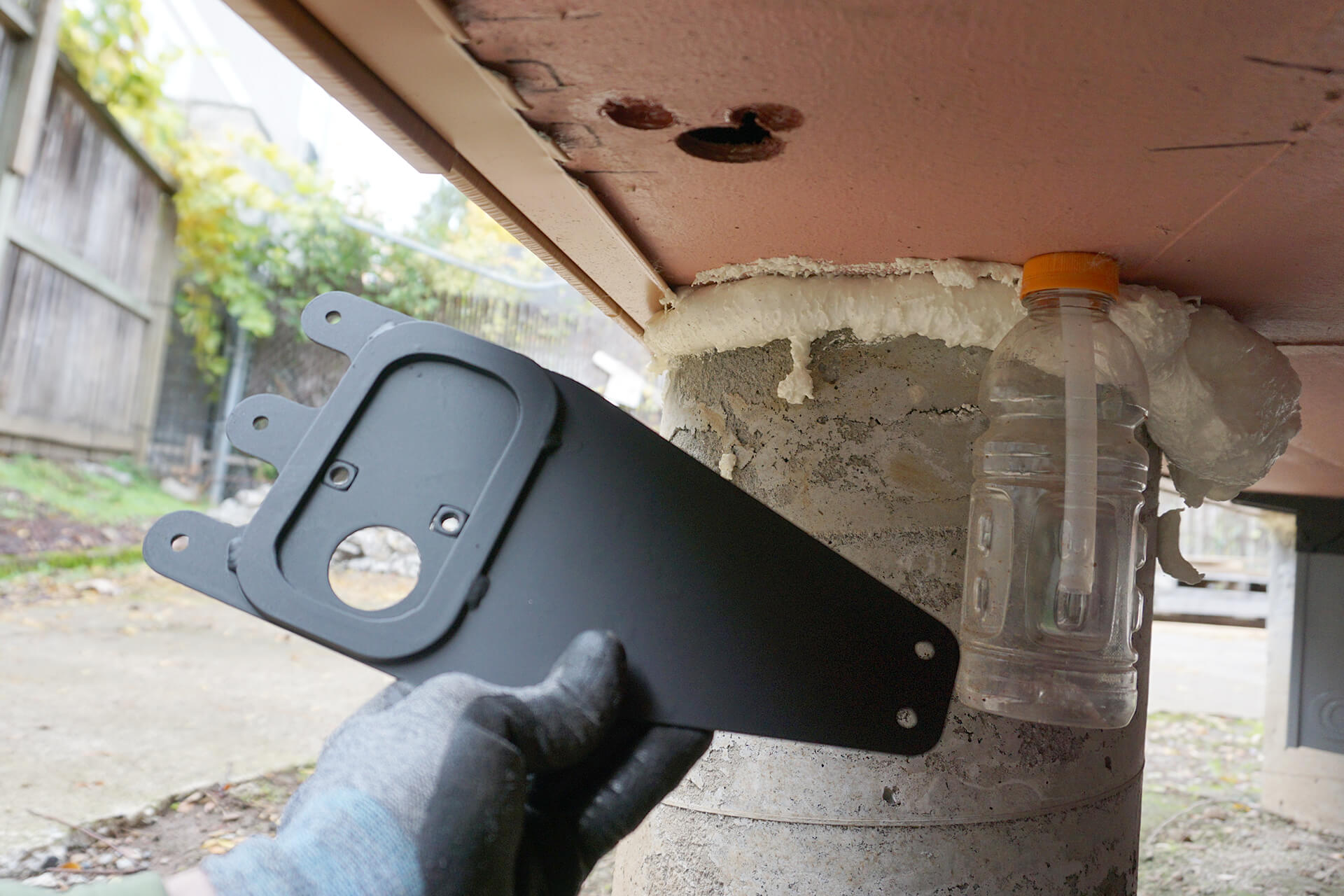 Underfloor photo number 27.